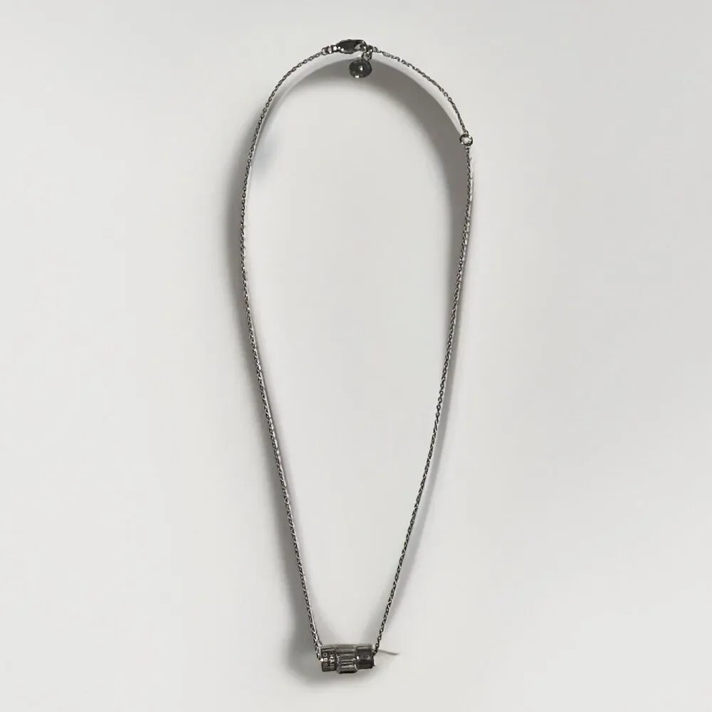 MICHAEL KORS SILVER TONE CRYSTAL BAGUETTE BARREL PENDANT NECKLACE-MKJ4950